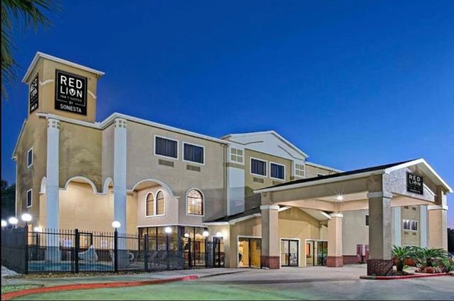 Red Lion Inn & Suites IAH Airport East