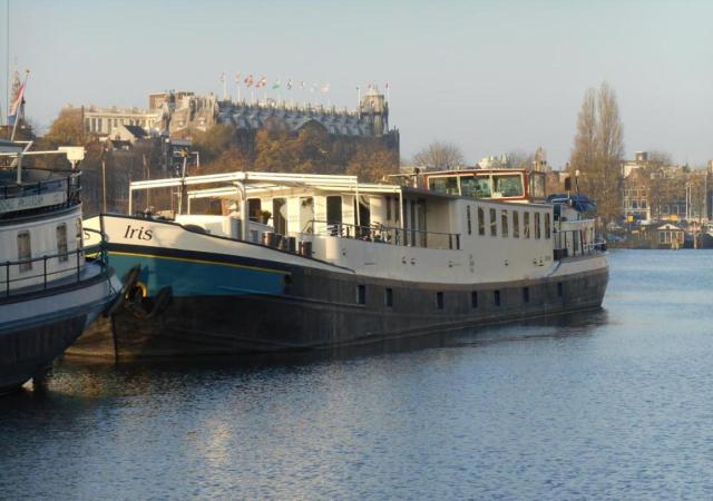 Hotelboat Iris