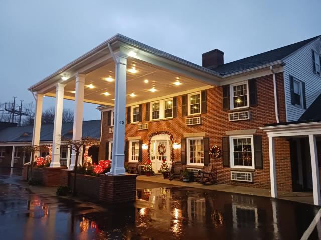 Colonial Inn Seekonk