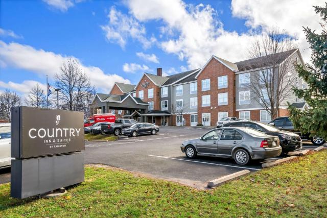 Country Inn & Suites by Radisson, Red Wing, MN