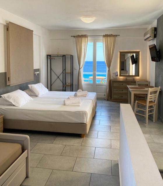 Agnadi Syros Beachfront Studios & Rooms