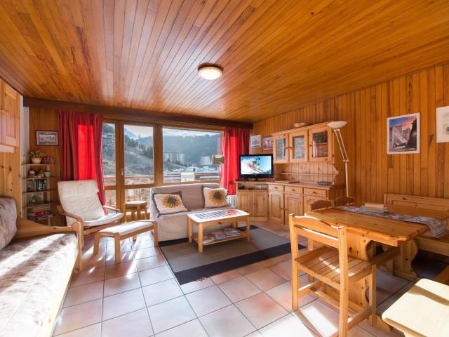 Appart 3P Courchevel, au pied des pistes, 2 chambres, balcon, pour 6 pers - FR-1-563-24