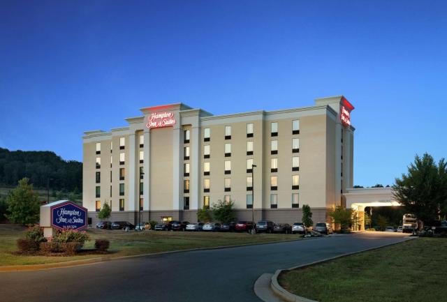 Hampton Inn and Suites Adairsville/Calhoun Area