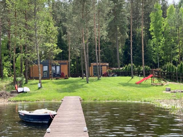 Makosieje Resort-komfortowy domek 15m od jeziora,widok na jezioro,ogrzewanie,wi-fi