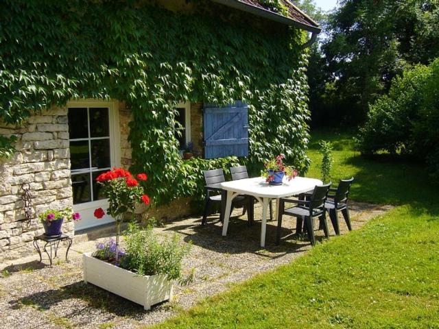 Studio charmant a Plumont avec jardin prive 50 m²