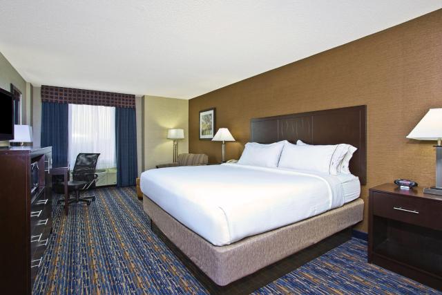 Holiday Inn Express and Suites Pittsburgh West Mifflin, an IHG Hotel