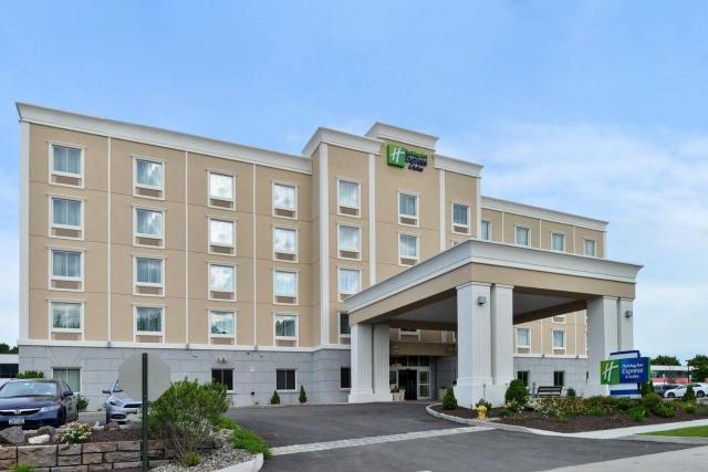 Holiday Inn Express & Suites Peekskill-Lower Hudson Valley, an IHG Hotel