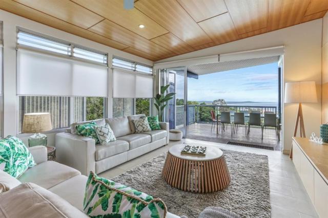 Trendy treetop living with sea views, Noosa Heads