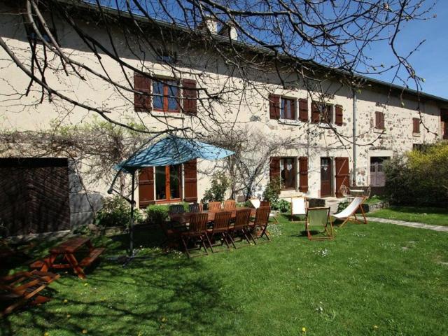 Ferme restaurée avec jardin clos et terrasse, proche Puy en Velay - FR-1-582-271