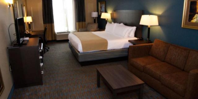 Holiday Inn Express Hotel & Suites Goldsboro - Base Area, an IHG Hotel