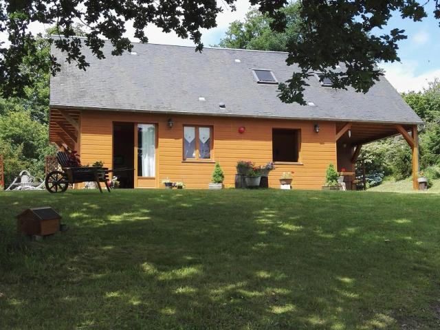 Maison en bois avec jardin, idéal randonnée, fibre haut débit, équipements bébé près du Mans et Tours - FR-1-410-195