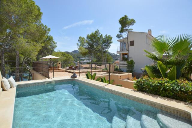 Private Pool with sea views in Port of Andratx