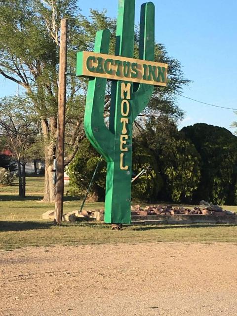 Cactus Inn