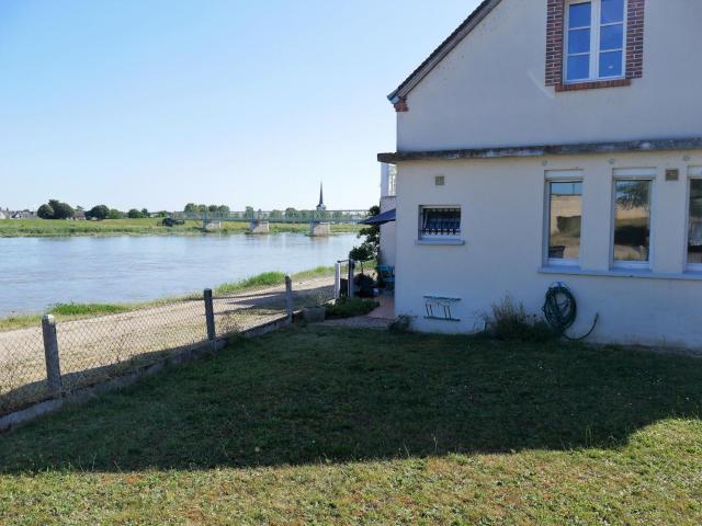 Charmante Maison pour 6 à St Père-sur-Loire, Vue Loire - FR-1-590-178