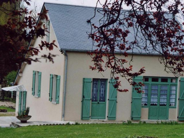 Gîte entre Touraine et Berry, bordé de rivière, près du parc animalier et station thermale - FR-1-591-67