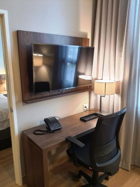 Staybridge Suites - Guadalajara Novena, an IHG Hotel