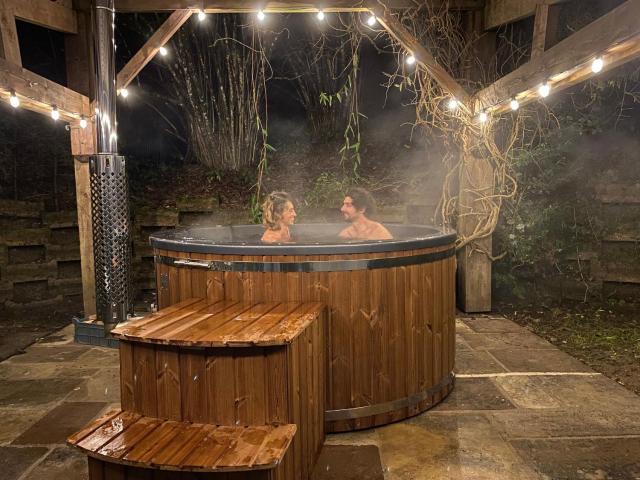 Spacieux Gîte Proche Forêt avec Sauna, Baby Foot et Activités Extérieures - À 10 min de Remiremont - FR-1-589-293