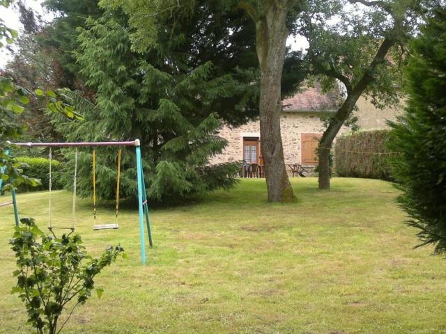 Gîte champêtre avec jardin clos, près du lac d'Eguzon et Gargilesse-Dampierre ! - FR-1-591-127