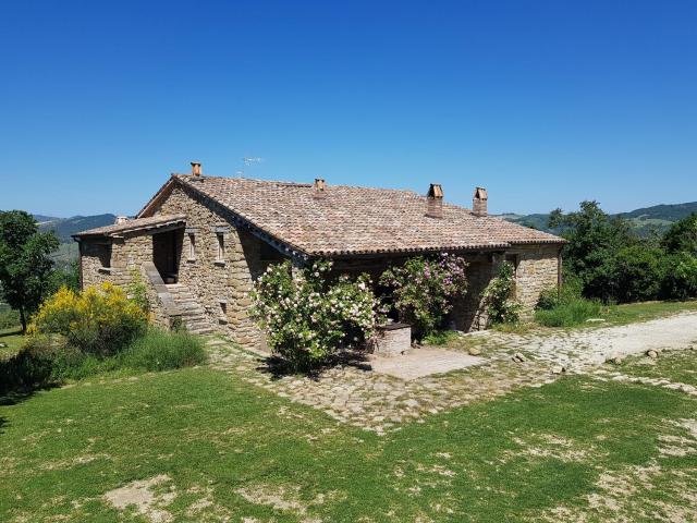 TERRALUNA Country house San Leo - San Marino