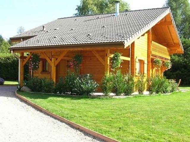 Chalet haut de gamme avec sauna, terrasse et jardin près de la montagne vosgienne - FR-1-589-185