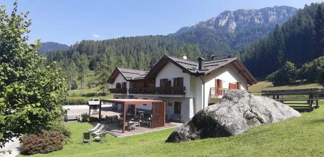 Albergo Chalet Abete Rosso