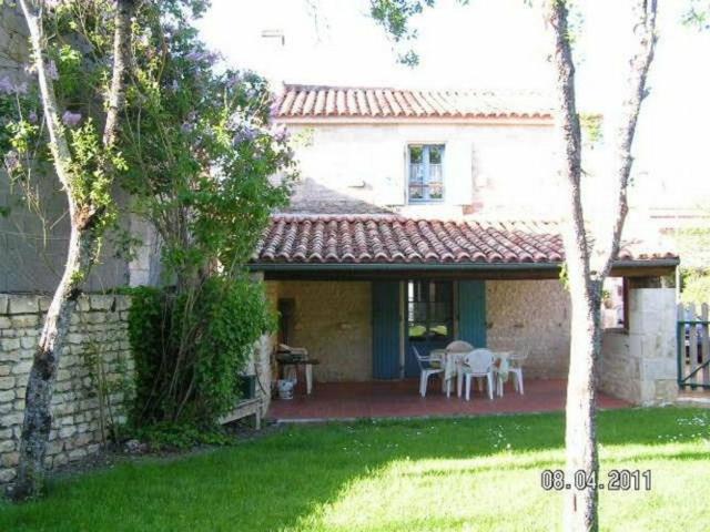 Maison de caractère avec jardin, barque et VTT dans le Marais Poitevin - FR-1-426-139