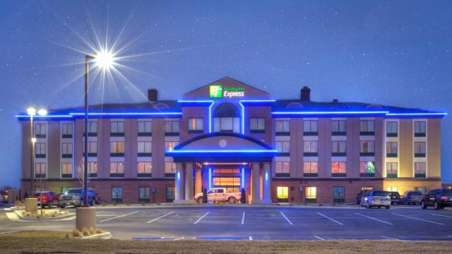 Holiday Inn Express Wichita South, an IHG Hotel