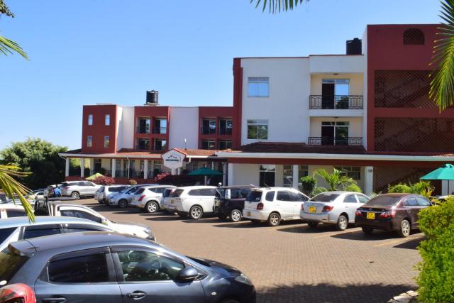 Meru Slopes Hotel