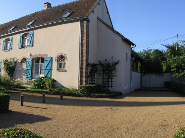 Spacieux gîte au cœur du Perche - 3 chambres, jardin, cheminée, proche activités et Nogent-le-Rotrou - FR-1-581-67