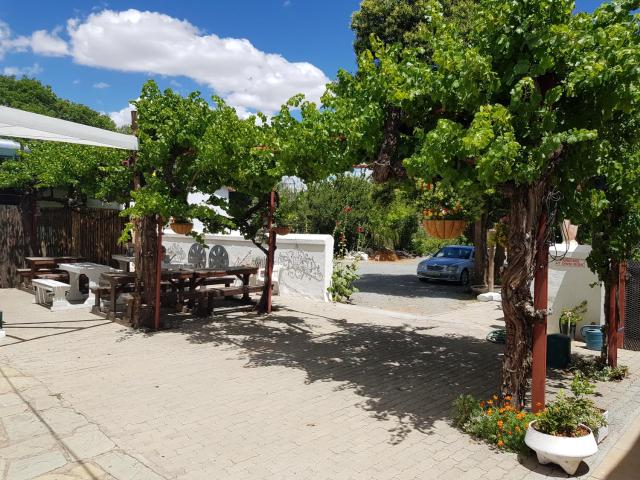 Karoo Manor Guesthouse and Restaurant