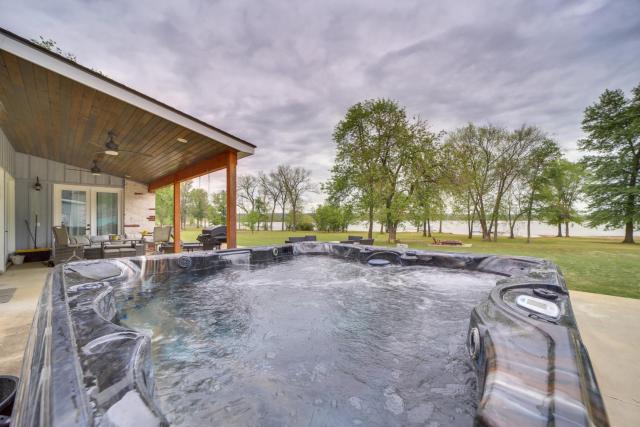 Lakefront Afton Home with Hot Tub and Shared Dock!