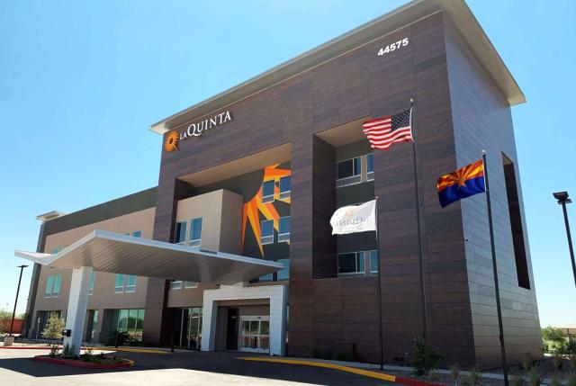 La Quinta Inn & Suites by Wyndham Maricopa Copper Sky