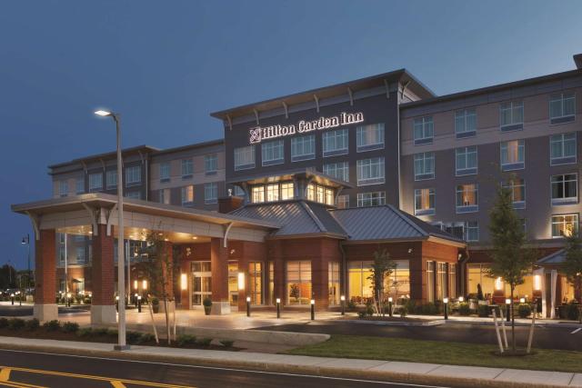 Hilton Garden Inn Boston Logan Airport