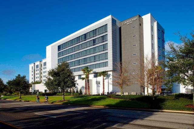 Courtyard by Marriott Orlando Lake Nona