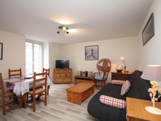 Appartement T2 avec Wifi au Centre du Mont-Dore, à 20m des Thermes, pour 5 personnes - FR-1-608-183