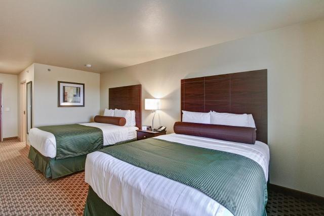 Cobblestone Hotel & Suites Pulaski/Green Bay