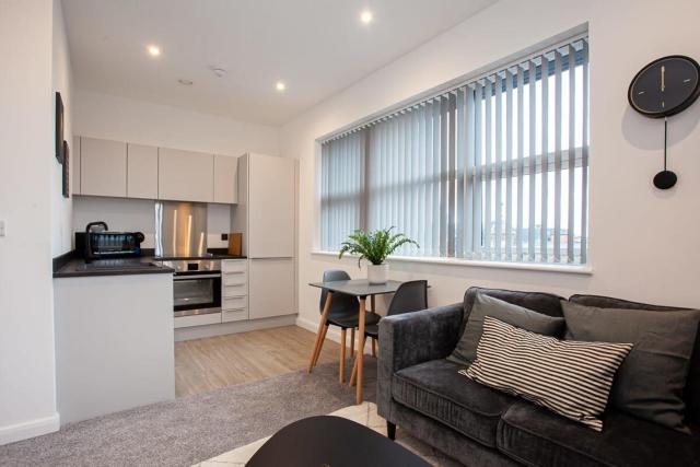 Modern 1 Bedroom Apartment in Bolton