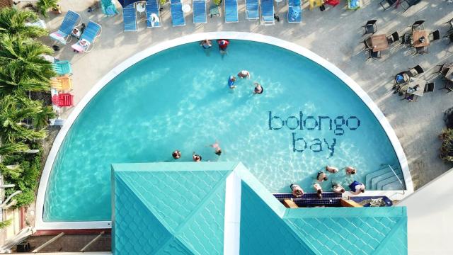 Bolongo Bay Beach Resort