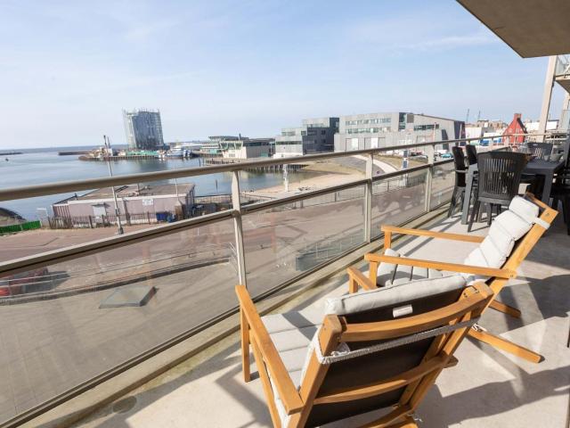 Sea-view Apartment in Den Haag near Beach