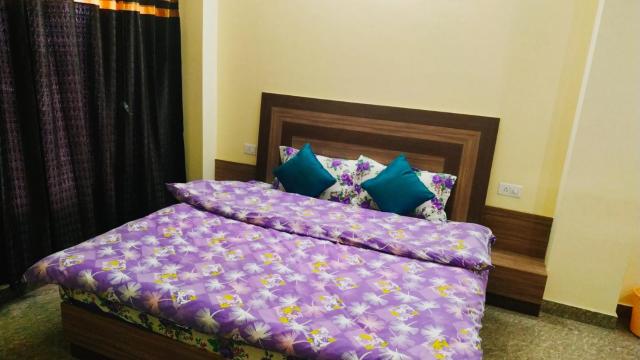 Hill View Regency BEST BUDGET HOTEL NEAR MALL ROAD