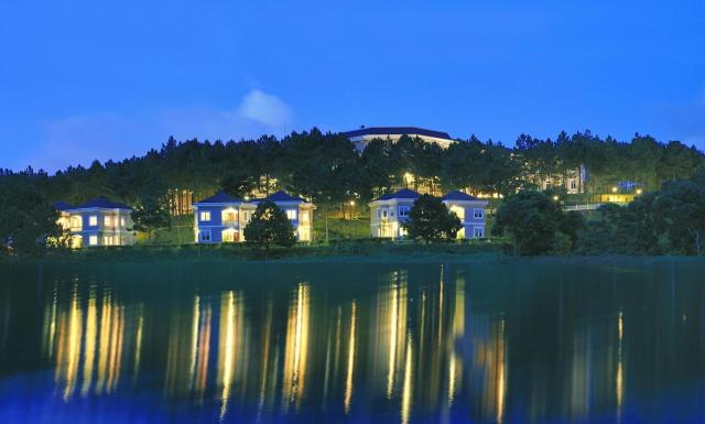 Dalat Edensee Lake Resort & Spa