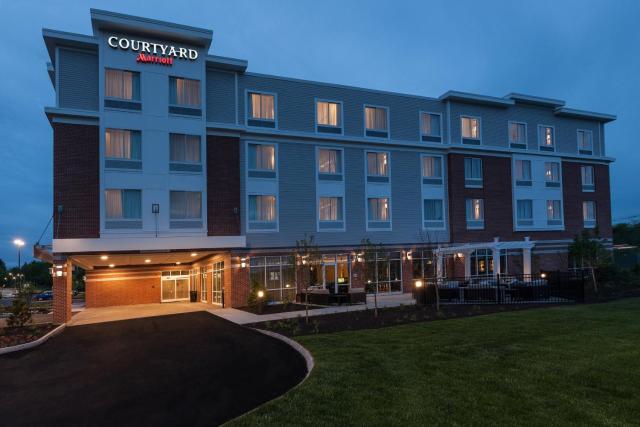 Courtyard by Marriott Boston Littleton