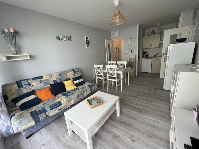 Charmant appartement avec parking, à 50m de la plage - FR-1-324A-25