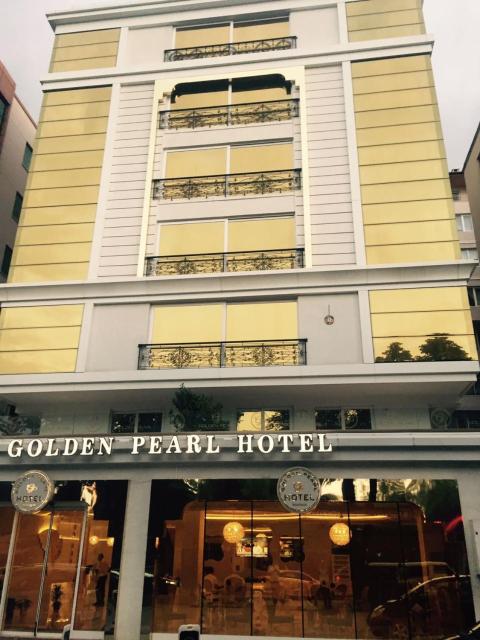 Golden Pars Hotel