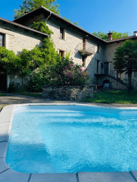 Mulino Gorretta Langhe House with swimming pool