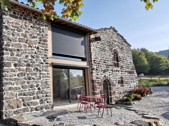 Maison de vacances rénovée, entre nature et ville, proche du Puy-en-Velay - FR-1-582-321