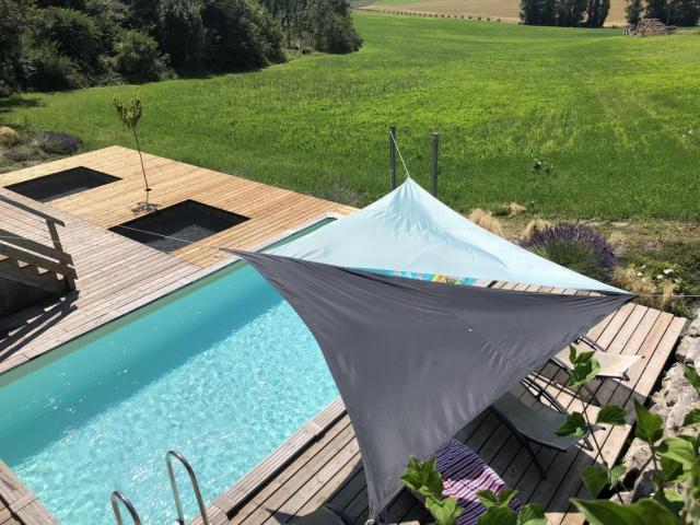 Maison en bois avec piscine privée chauffée, terrasse et jardin - Ideal famille et nature - FR-1-616-96