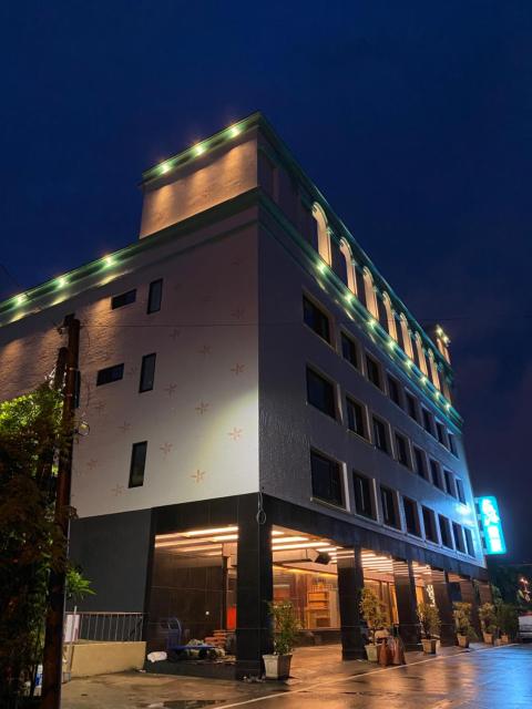 Weifeng Boutique Business Hotel - Zhanqian Branch