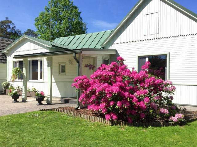 Charming Holiday House near the beach