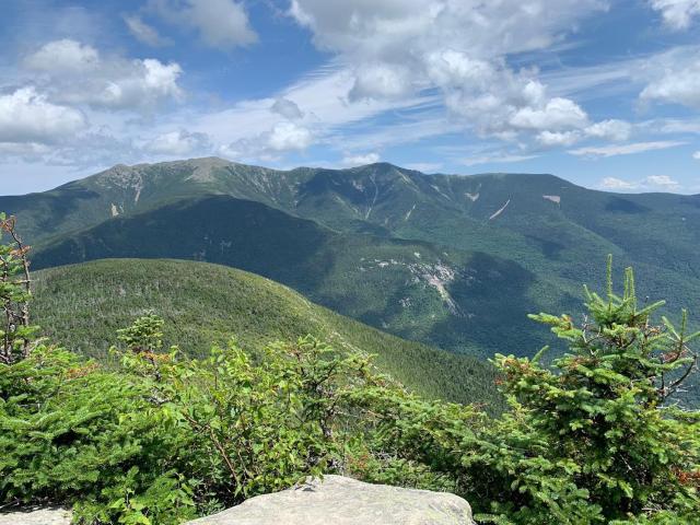 C3 Crawford Ridge Townhome with Mt Washington views - just a short walk from ski lodge and slopes